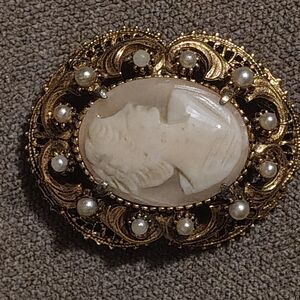 Gold and Cream Cameo Brooch